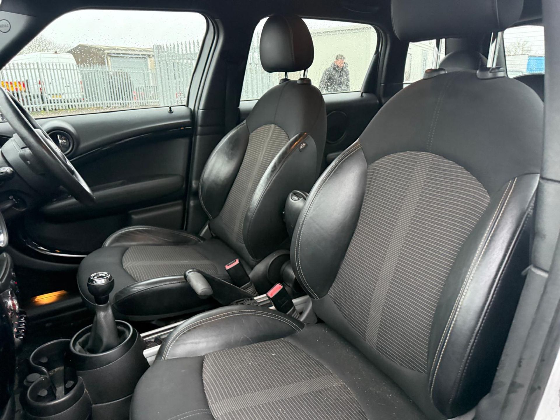 ** ON SALE ** MINI COUNTRYMAN 1.6 COOPER D ALL 4 HATCHBACK 2015 (15) - Image 9 of 18