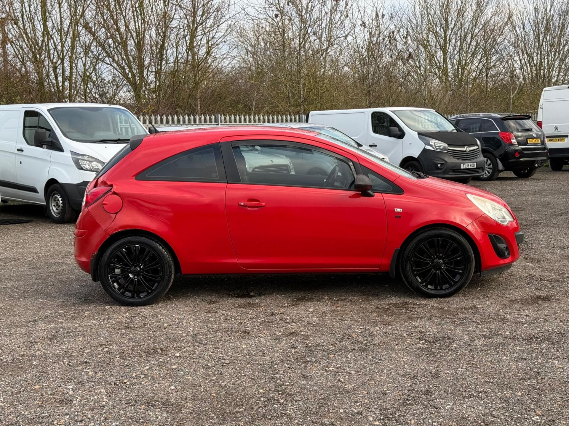 ** ON SALE ** VAUXHALL CORSA 1.4 16V SE HATCHBACK 2012 (61) ULEZ COMPLAINT (LOW MILES) - Image 2 of 16