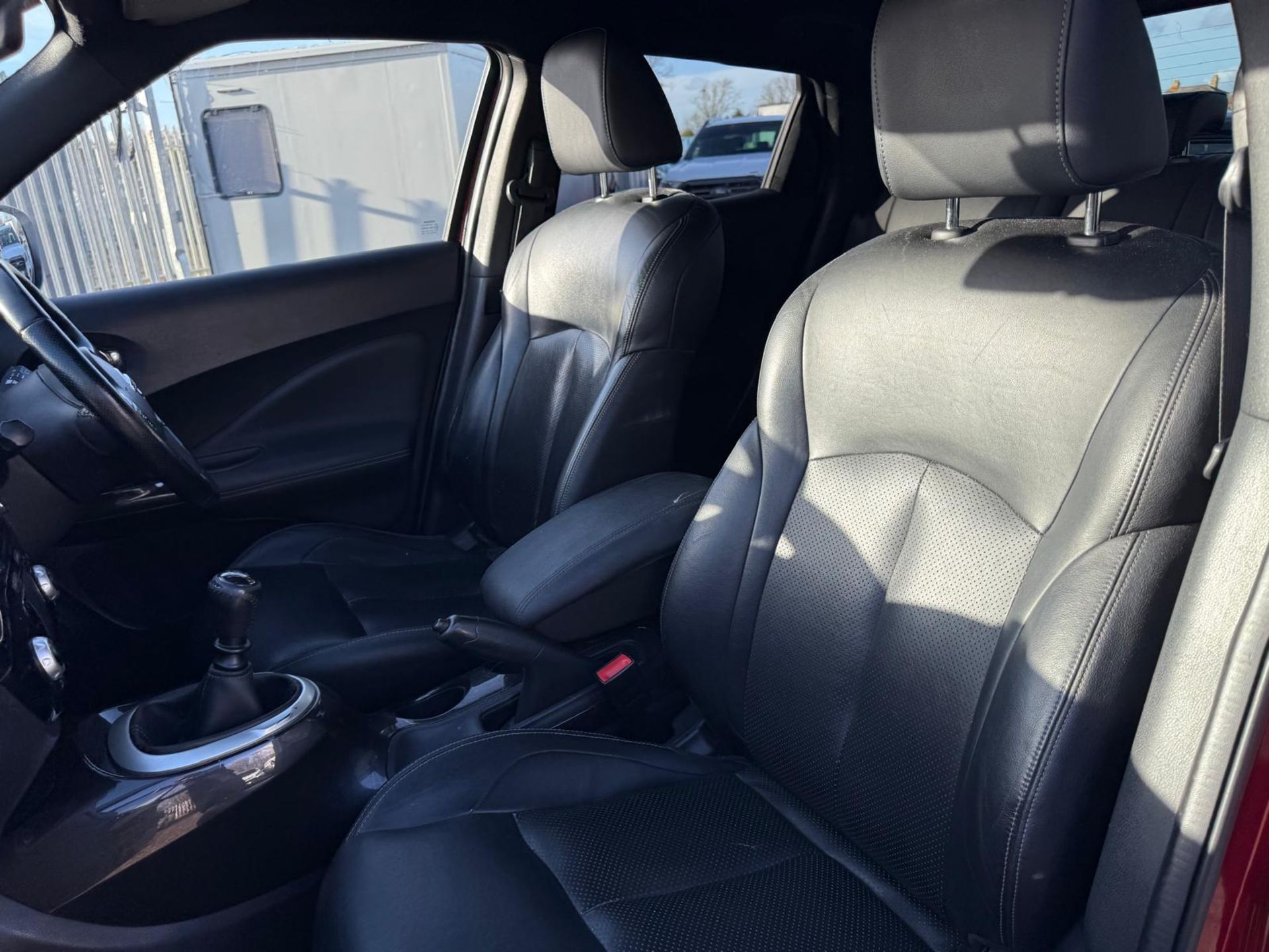 ** ON SALE ** NISSAN JUKE 1.5 DCI TEKNA HATCHBACK 2015 (65) - Image 10 of 19