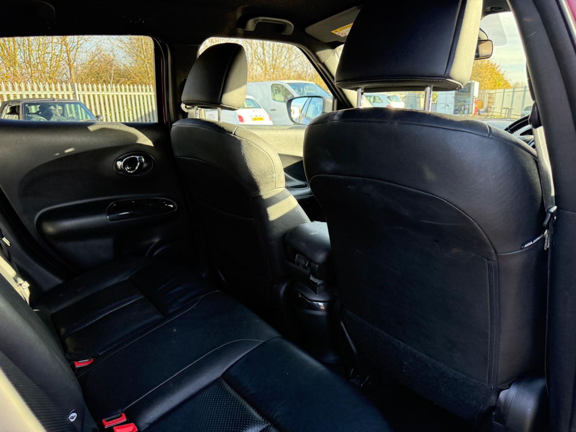 ** ON SALE ** NISSAN JUKE 1.5 DCI TEKNA HATCHBACK 2015 (65) - Image 17 of 19