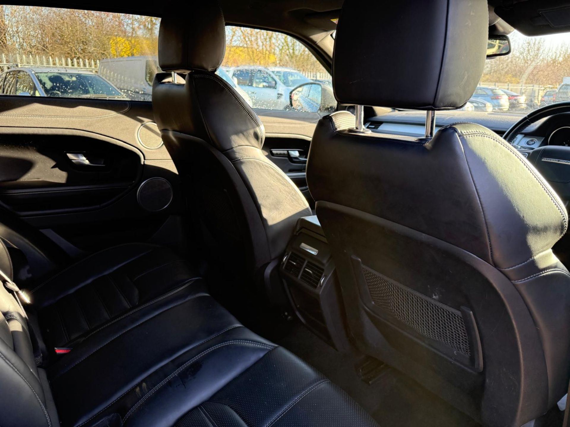 LAND ROVER RANGE ROVER EVOQUE ( MOT JULY 2026) 2.0 TD4 180 4WD HSE DYNAMIC 2016 (66) - Image 14 of 19