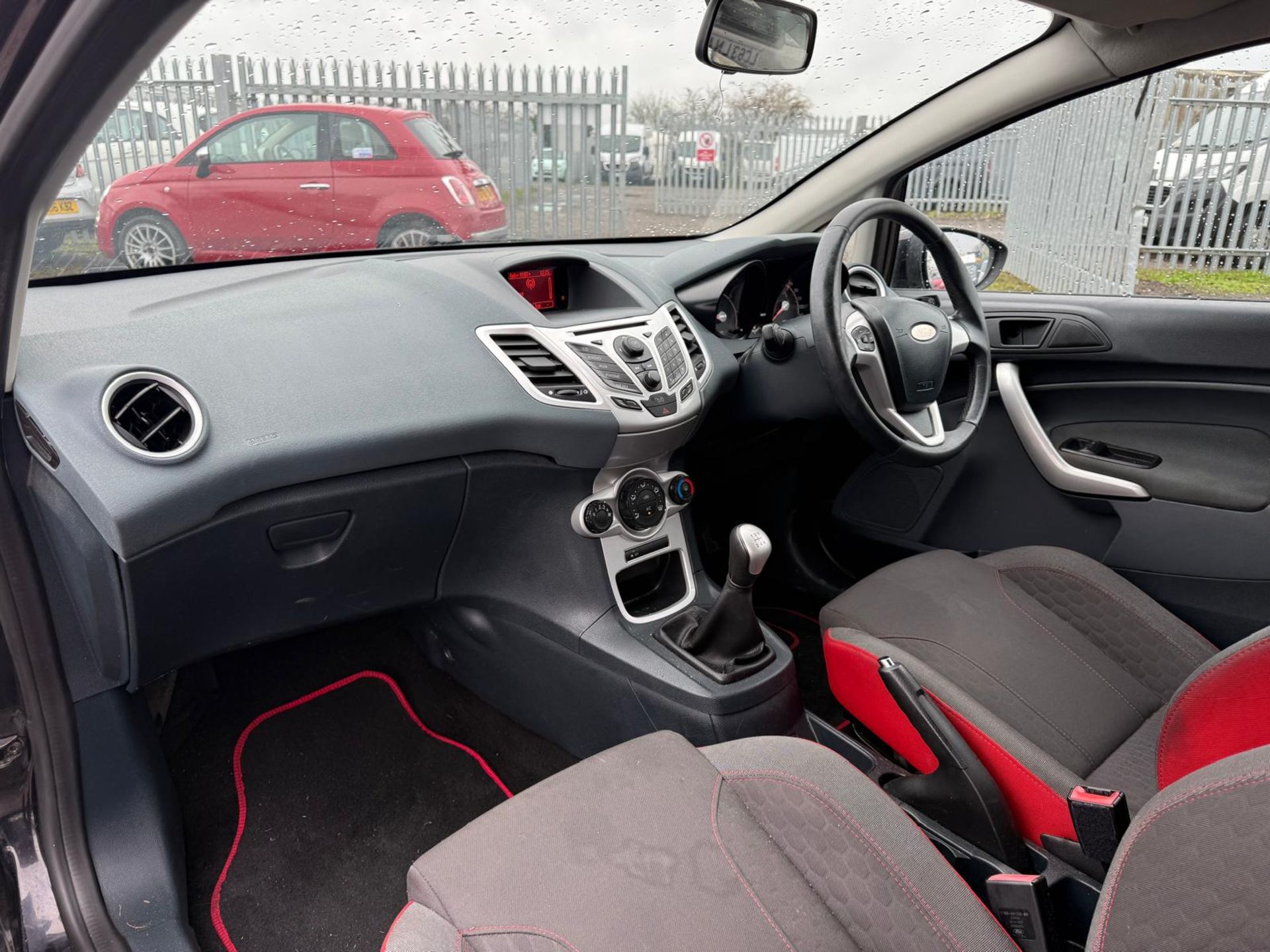 FORD FIESTA 1.6 ZETEC S HATCHBACK 2008 (58) - Image 8 of 16