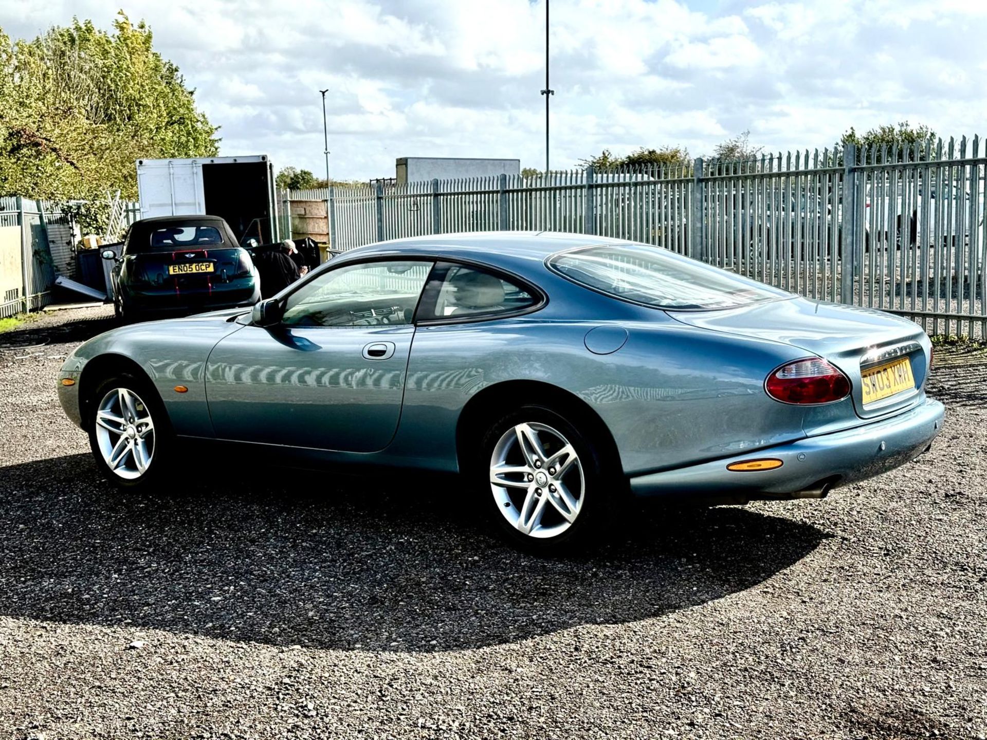 ** ON SALE ** JAGUAR XK8 4.2 COUPE 2003 (03) ULEZ COMPLIANT - Image 4 of 17