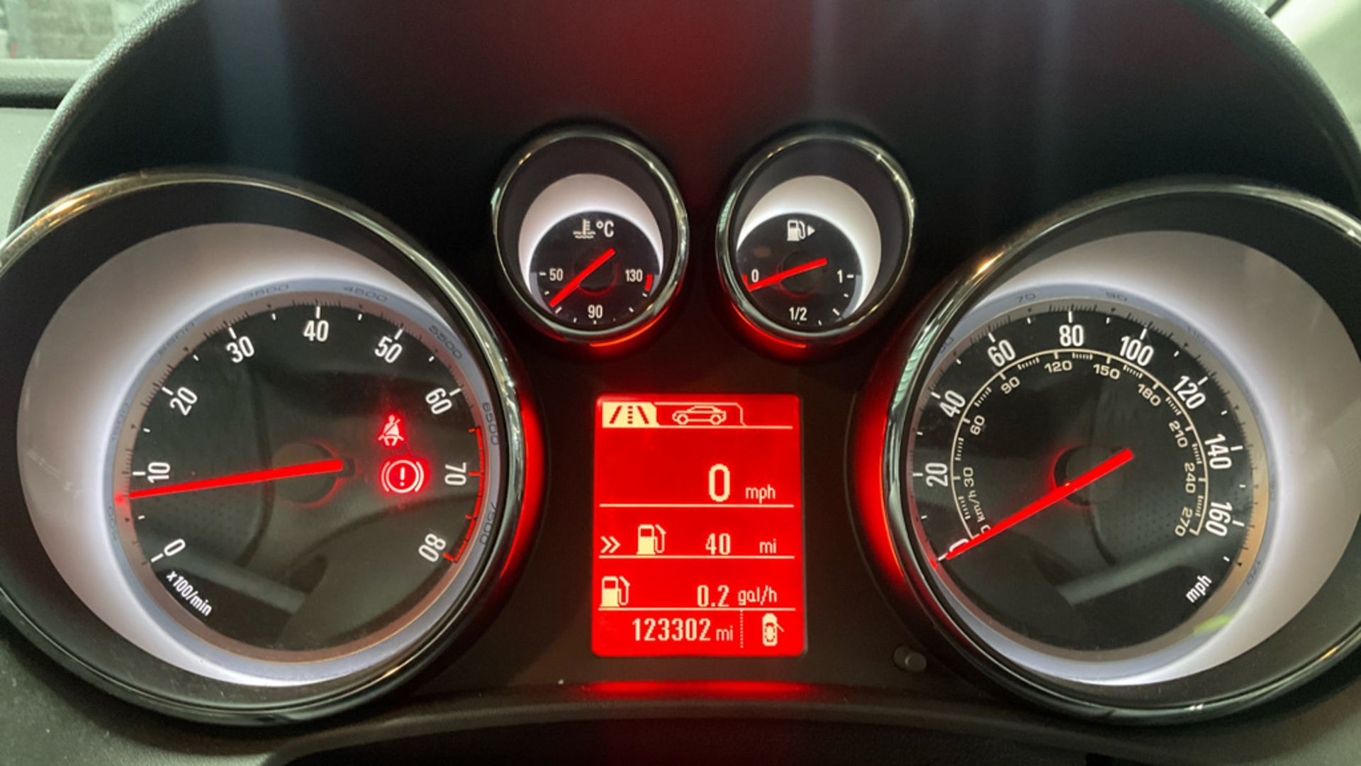 ** ON SALE ** VAUXHALL ASTRA 1.6 16V 115 SRI HATCHBACK 2014 (14) ULEZ COMPLIANT - Image 11 of 11