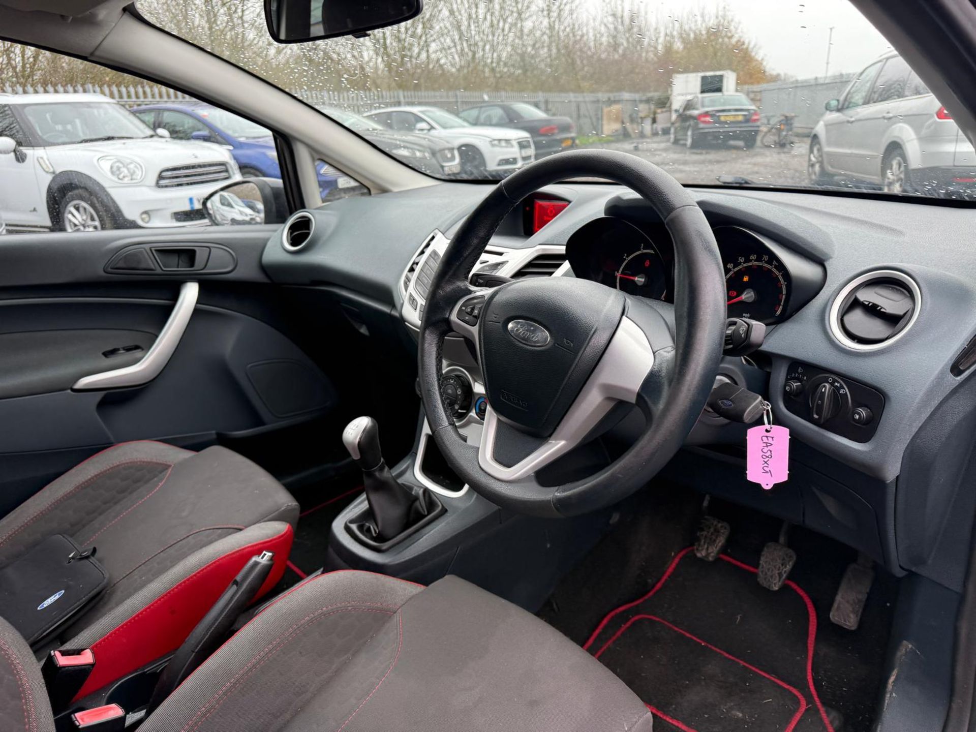 FORD FIESTA 1.6 ZETEC S HATCHBACK 2008 (58) - Image 11 of 16