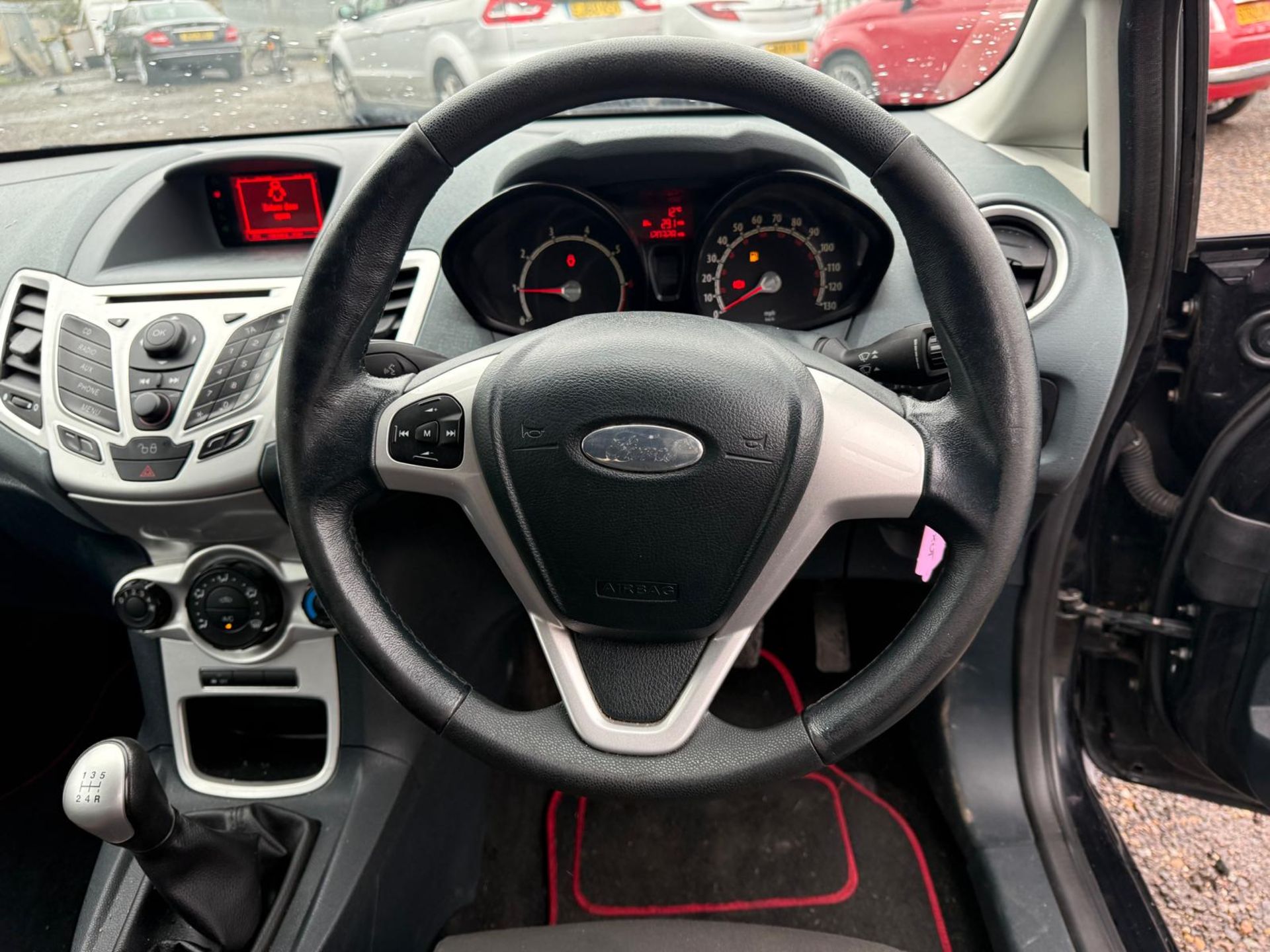 FORD FIESTA 1.6 ZETEC S HATCHBACK 2008 (58) - Image 12 of 16