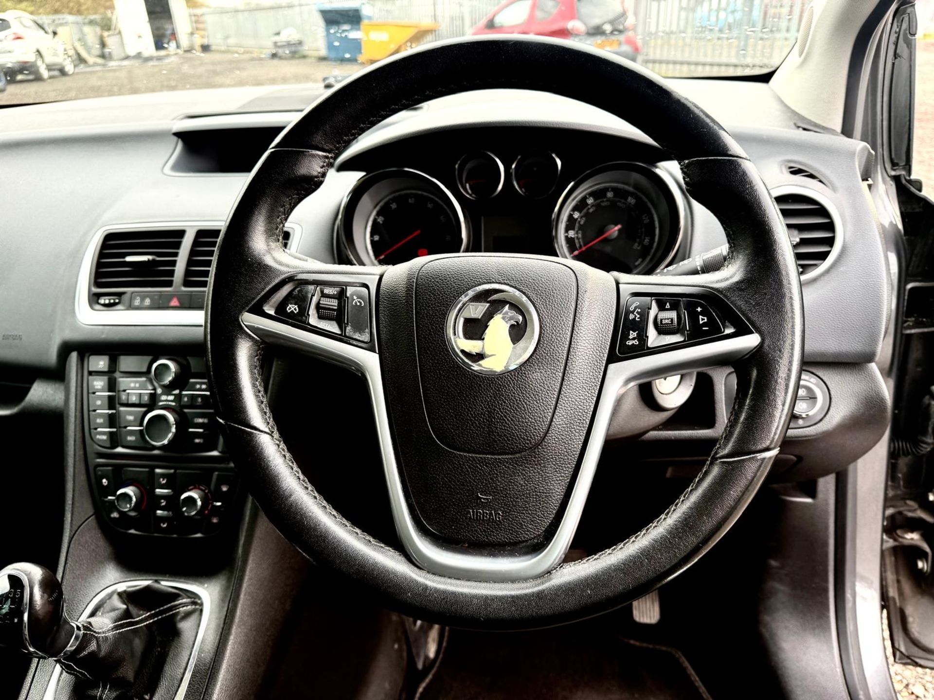 VAUXHALL VIVA (MOT OCT 2026) SE 1.4 TURBO 120 2011 (11) ULEZ COMPLIANT - Image 12 of 22