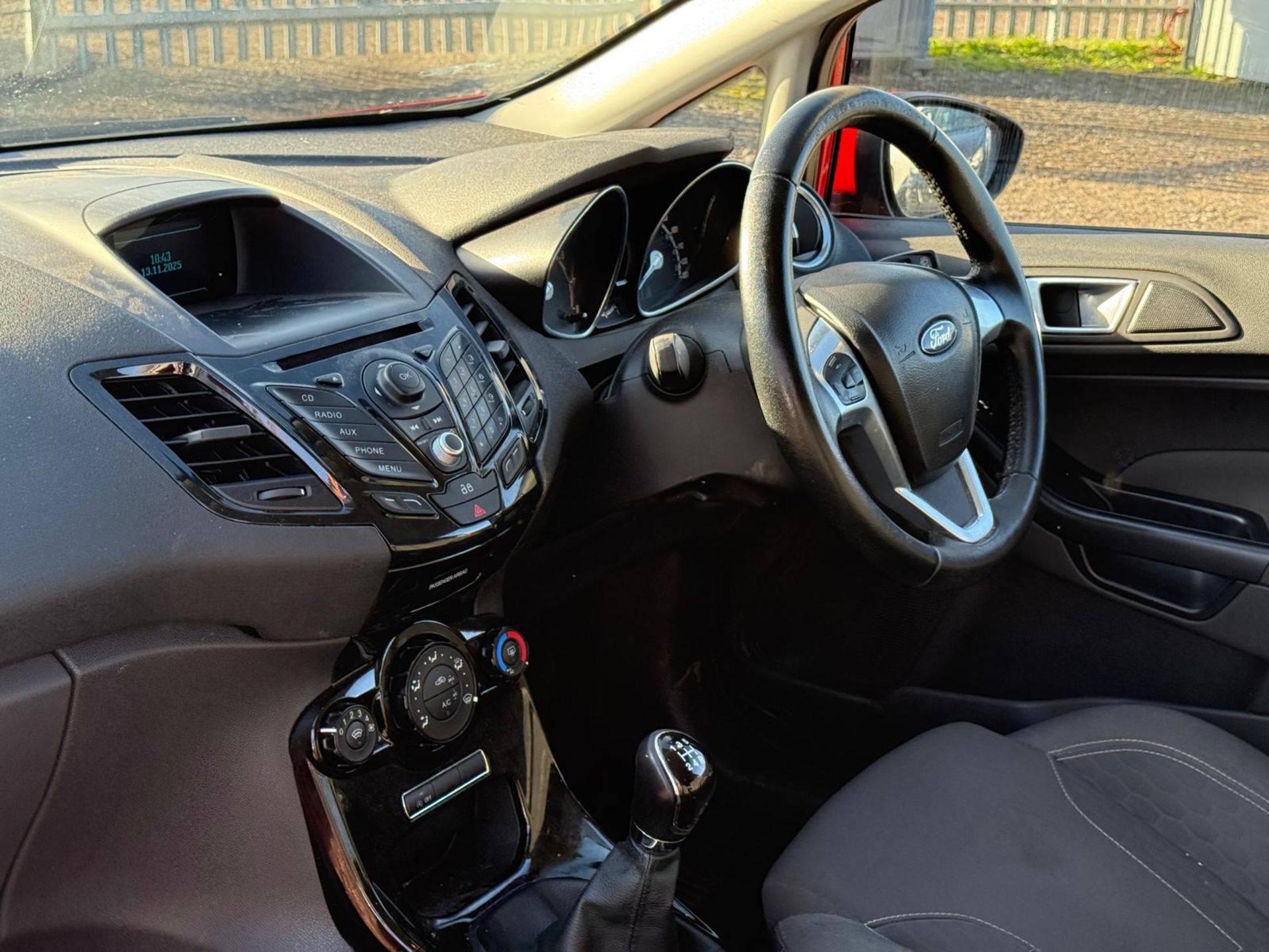 FORD FIESTA 1.0 E/B 125 ZETEC S 2013 (63) ULEZ COMPLIANT - Image 9 of 16