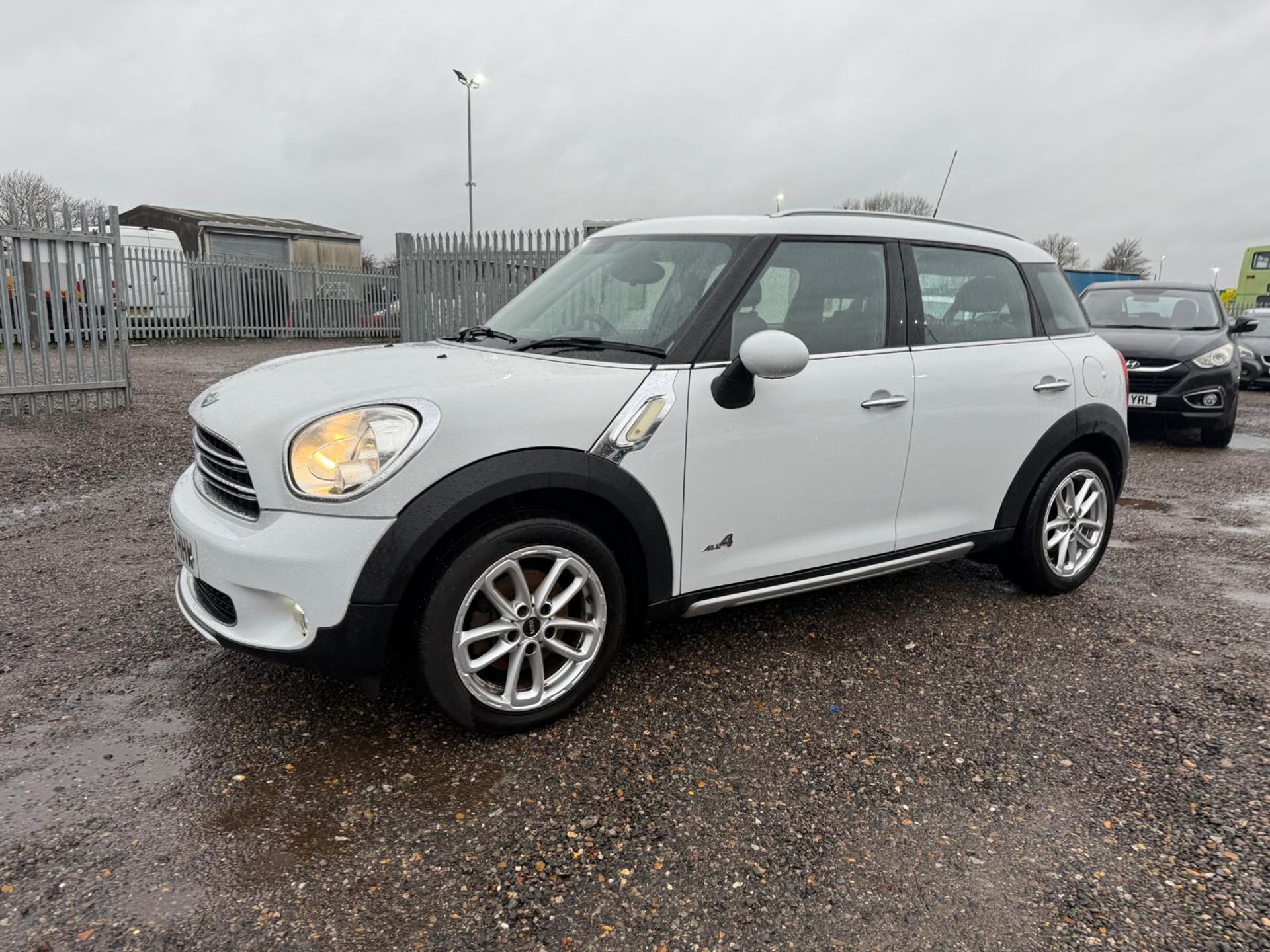 ** ON SALE ** MINI COUNTRYMAN 1.6 COOPER D ALL 4 HATCHBACK 2015 (15) - Image 6 of 18