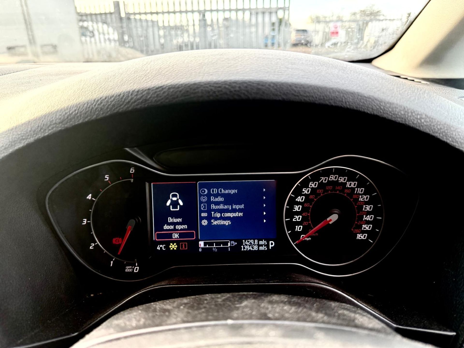 FORD GALAXY 2.0 TDCI 140 TITANIUM AUTO 7 SEATS 2011 (11) - Image 19 of 20