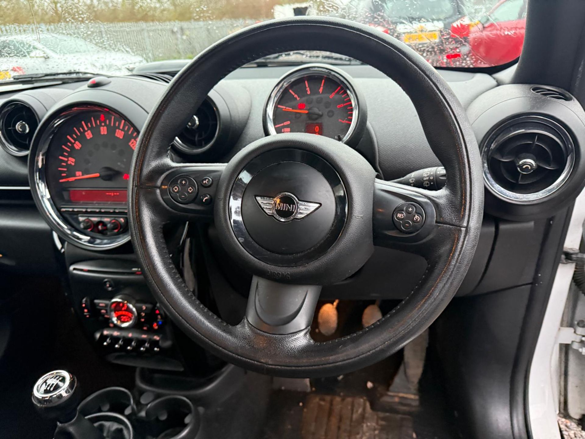 ** ON SALE ** MINI COUNTRYMAN 1.6 COOPER D ALL 4 HATCHBACK 2015 (15) - Image 10 of 18