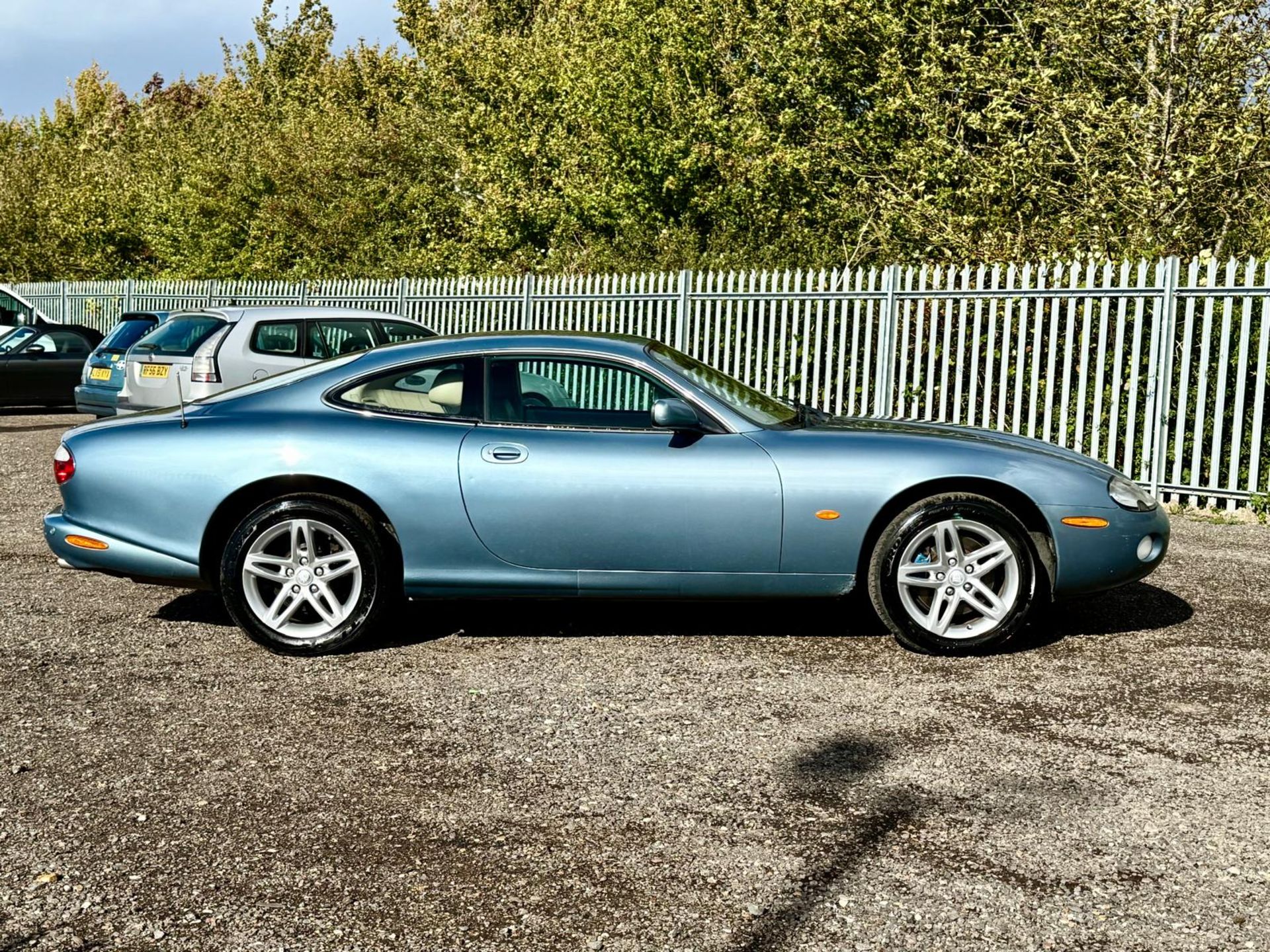 ** ON SALE ** JAGUAR XK8 4.2 COUPE 2003 (03) ULEZ COMPLIANT - Image 2 of 17