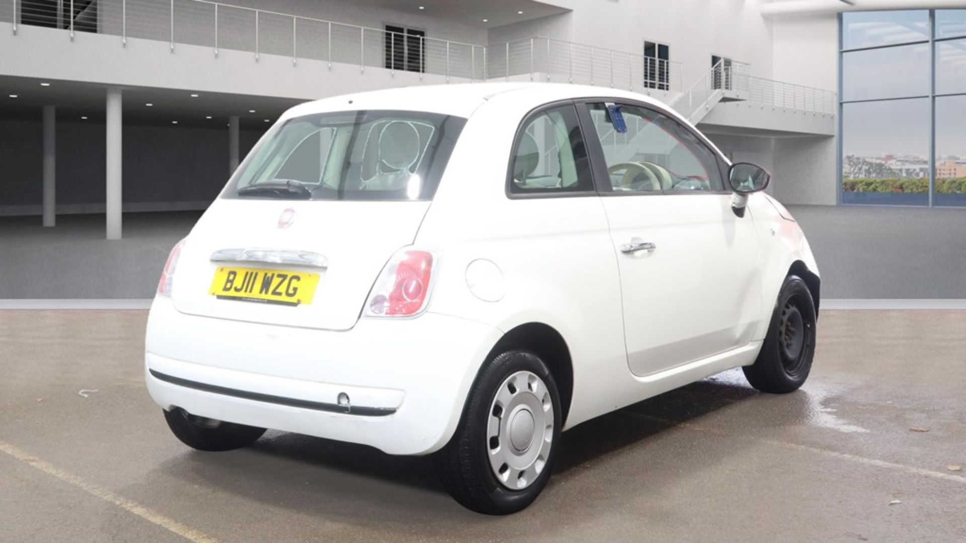 FIAT 500 1.2 POP HATCHBACK 2011 (11) ULEZ COMPLIANT - Image 3 of 11
