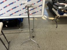 Matthews C-Stands with Grip Heads and Arms (Qty 1)