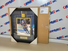Brett Hull St. Louis Blues - Signed framed poster with pin
