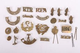 Small collection of Shoulder titles, collar badges, Trade badges & buttons
