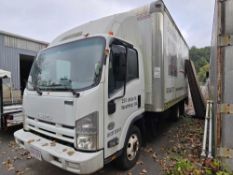 2013 Isuzu Diesel Box Truck