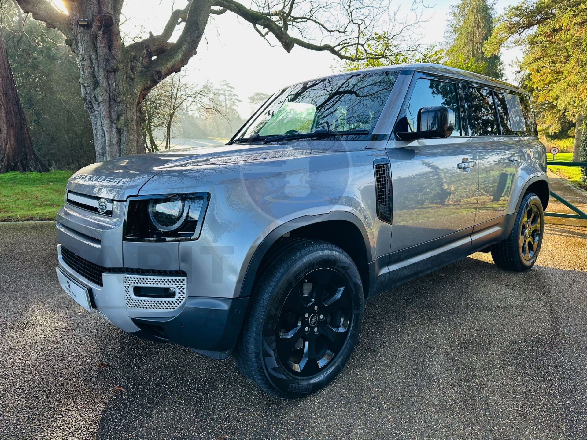 LAND ROVER DEFENDER 110 D AWD 