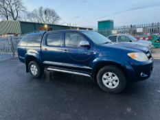 TOYOTA HILUX 2.5D-4D INVINCIBLE *DOUBLE CAB PICK UP* - AIR CONDITIONING - TOW PACK - WOW