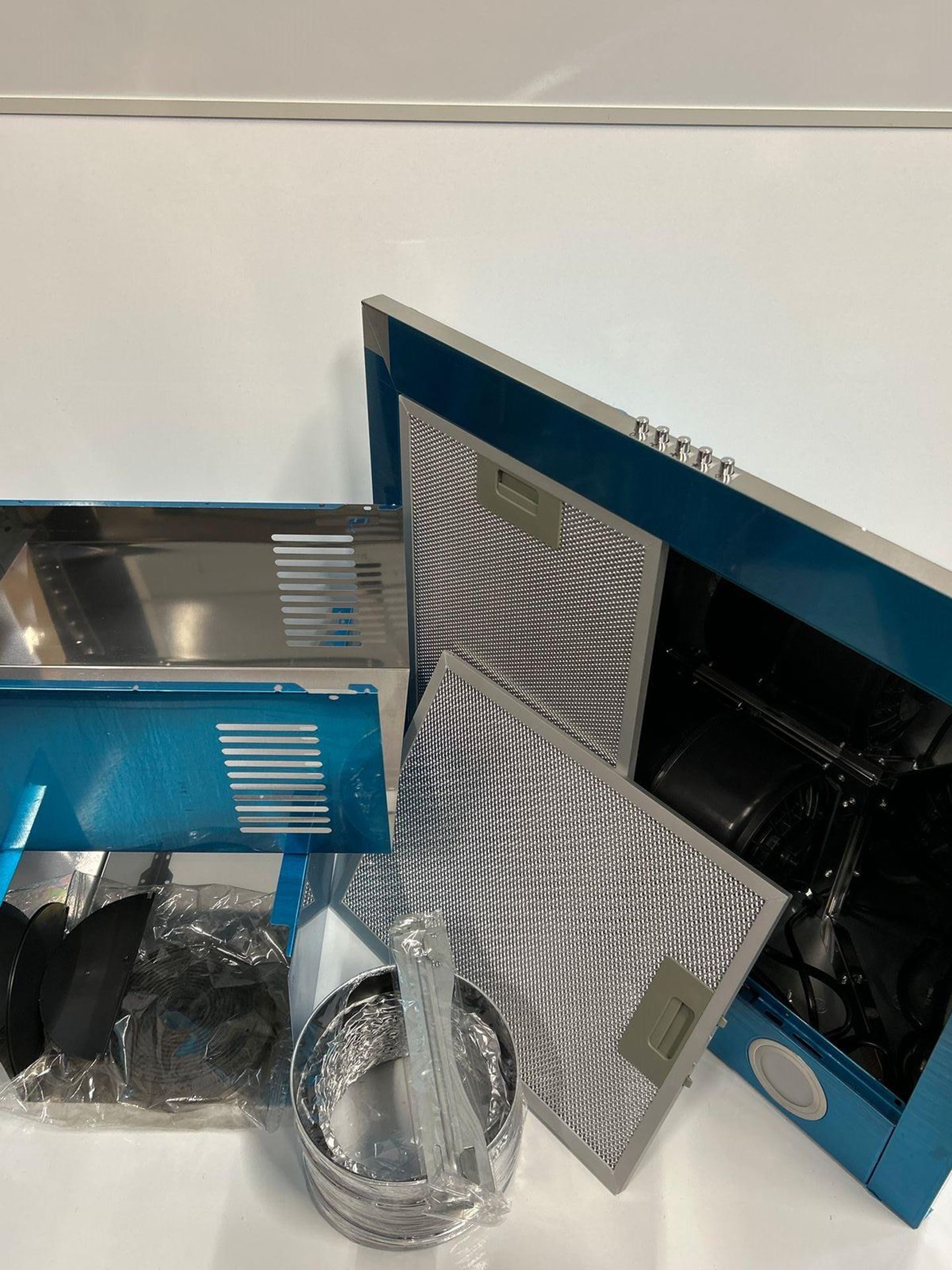 RRP £75.99 - FIREGAS 60 cm Chimney Cooker Hood with Brushless Motor,Stainless Steel Extractor Hood - Image 5 of 6