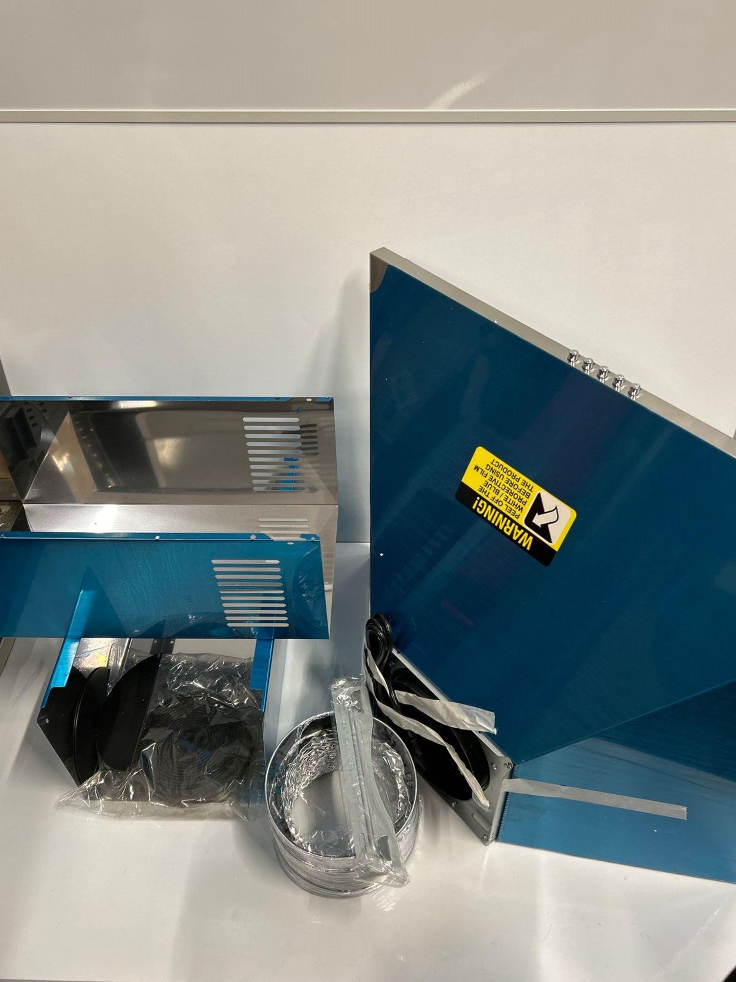 RRP £75.99 - FIREGAS 60 cm Chimney Cooker Hood with Brushless Motor,Stainless Steel Extractor Hood - Image 3 of 6