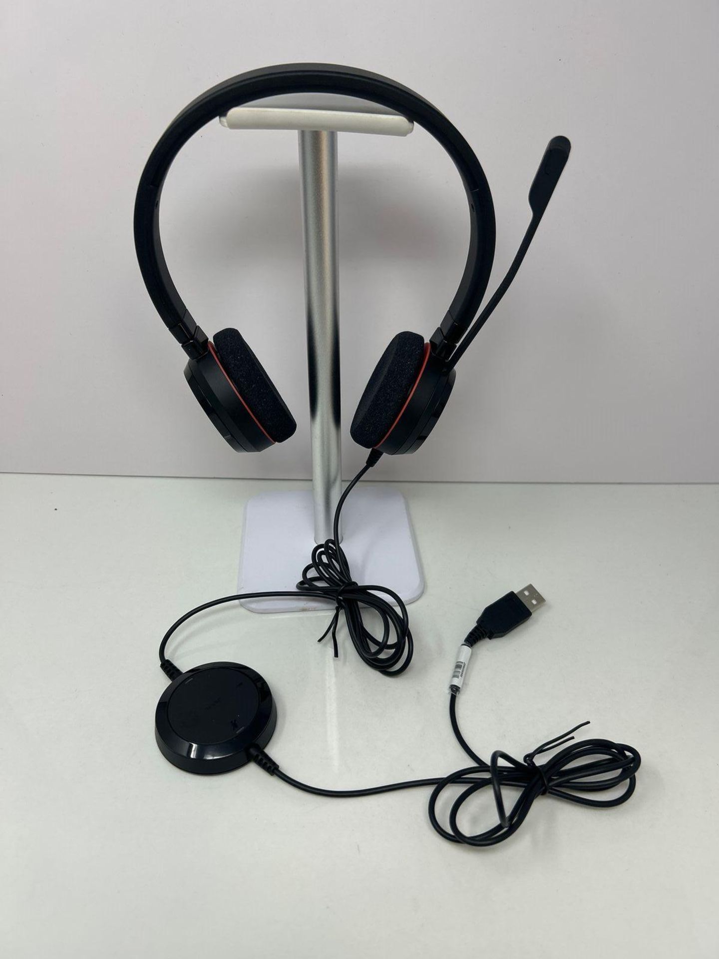 Jabra Evolve 20 Stereo Headset – Microsoft Certified Headphones for VoIP Softphone with Passive Noi - Image 2 of 4