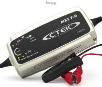 RRP £149.00 - CTEK MXS 7.0 Fully Automatic Battery Charger (Charges, Maintains and Reconditions Car