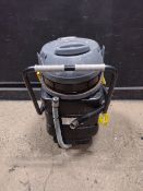 TENNANT V-WD-24 DRY VACUUM