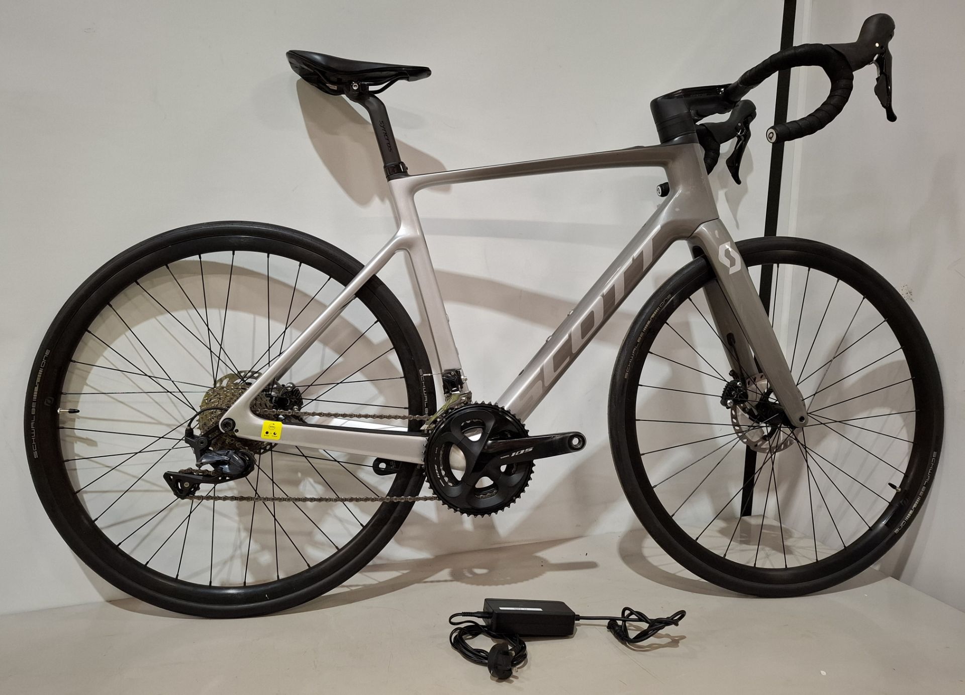 SCOTT ADDICT ERIDE 20 (EU) BIKE MODEL: 280749 SIZE: L ORIG RRP £4599 ADDICT RC DISC HMX CARBON FRAME