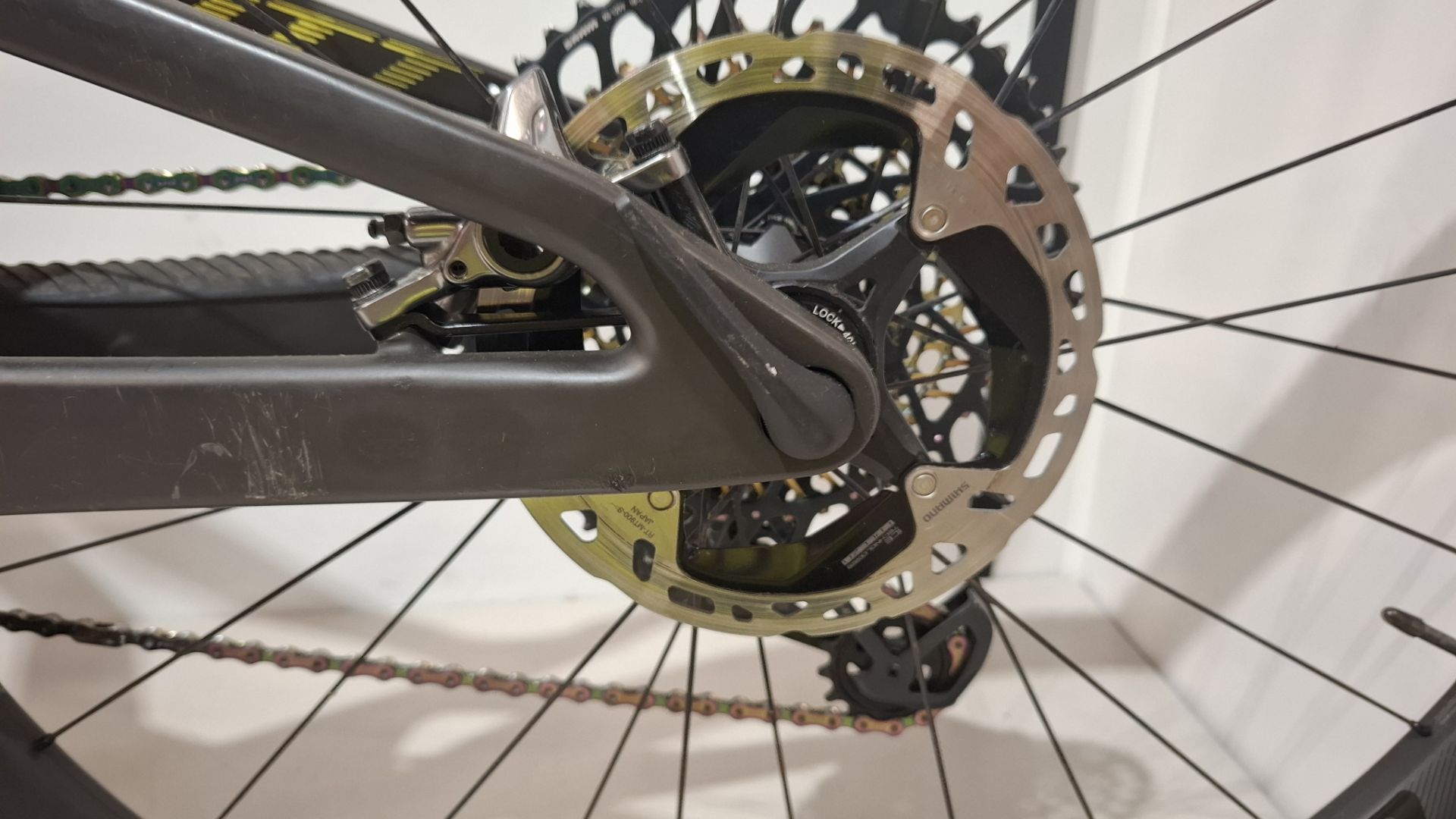 SCOTT SPARK RC WORLD CUP EVO AXS BIKE MODEL: 286259 SIZE: S ORIG RRP £9379 SPARK RC CARBON HMX FRAME - Image 6 of 10