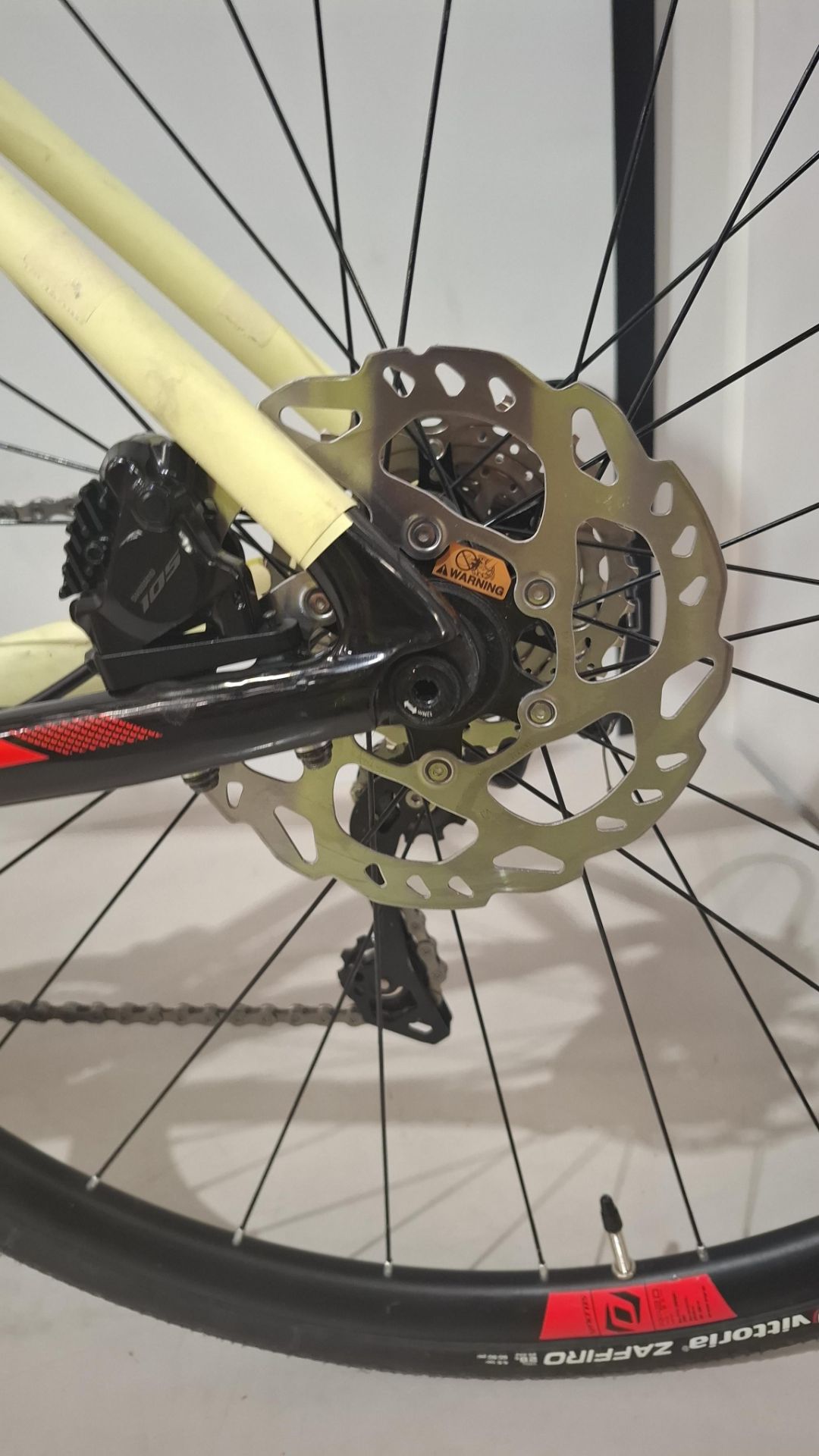 SCOTT ADDICT RC 20 (AU) BIKE MODEL: 265348 SIZE: XS - 49 ORIG RRP £4899 CARBON FRAME CARBON FORKS - Image 6 of 6