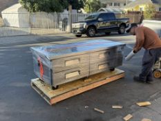 We palletize! Professional palletizing and crating for safe transport