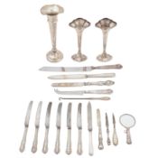 A mixed group of sterling silver