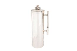 Napier, America Cocktail shaker