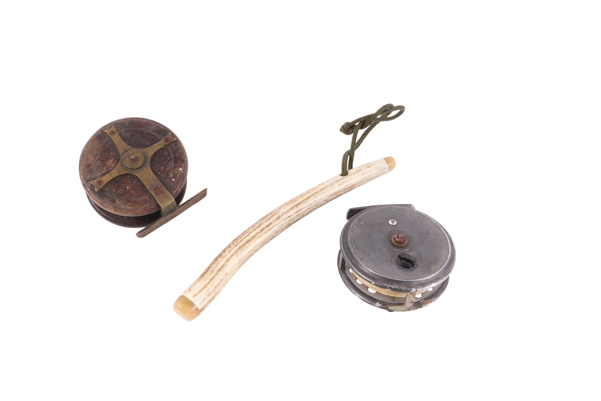 A Hardy Bros fly reel “The Viscount 140” 3.5inch; a mahogany star back reel; together with an antler - Image 2 of 3