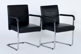 WALTER KNOLL Zwei Jason Freischwinger