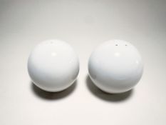 KPM Berlin Weiß Salz- und Pfefferstreuer 6 cm