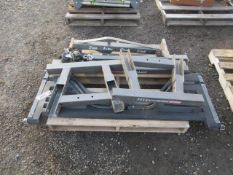 5TH WHEEL TRUCK TAILGATE & PITTSBURGH ENGINE HOIST