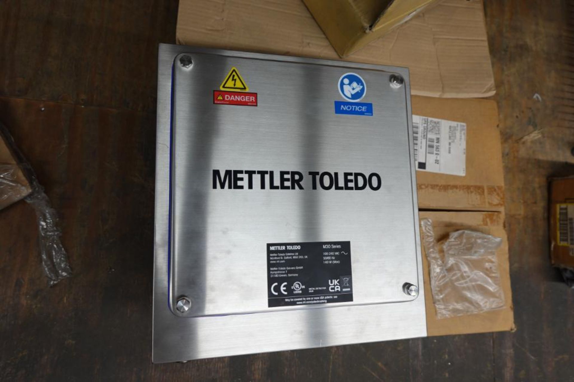 Unused Mettler Toledo M30 Series control box**{3rd Party Simple Rigging ...