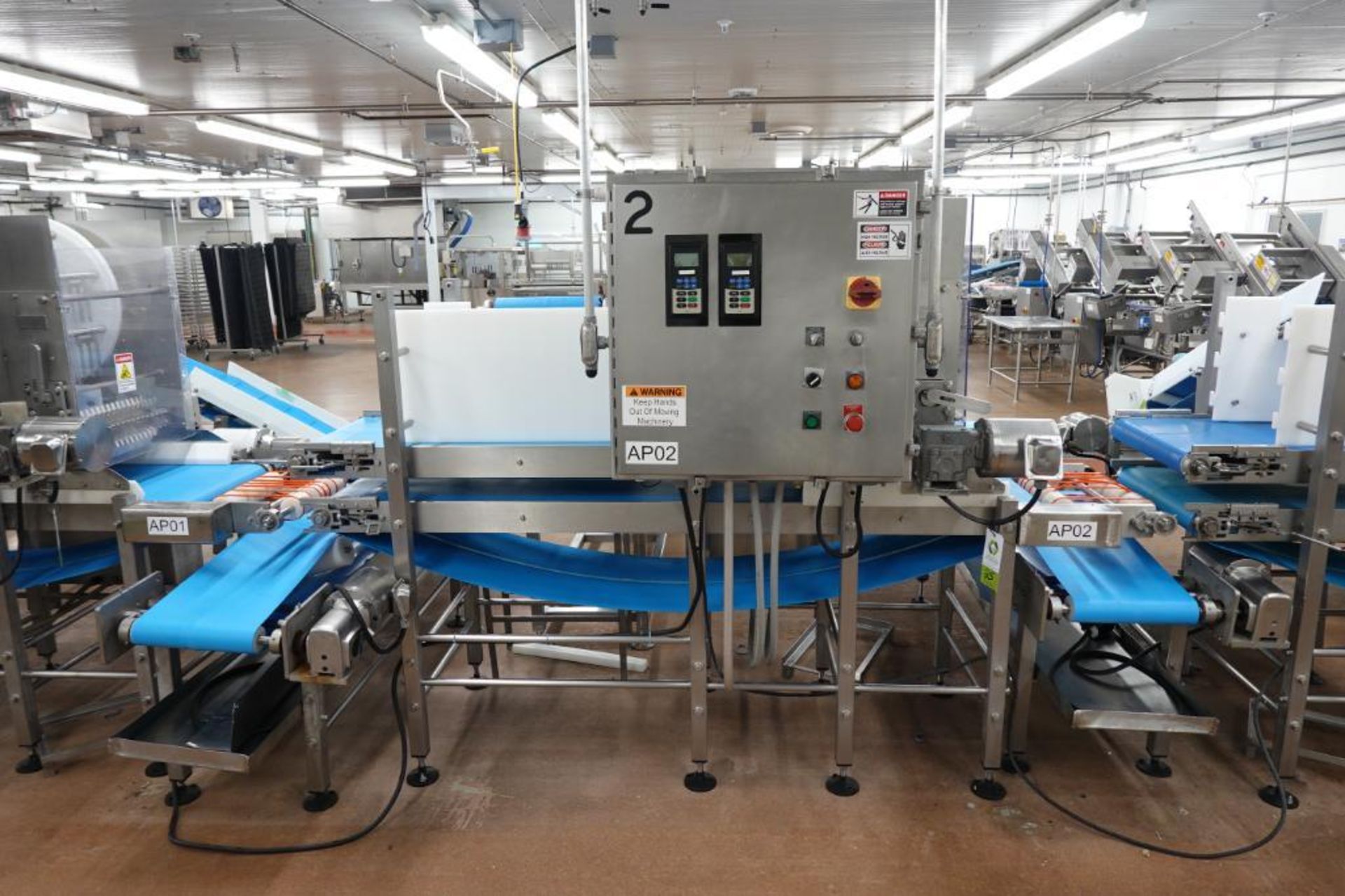 Topping Application Quantum WF2000 waterfall topping applicator with 3 return conveyors ...