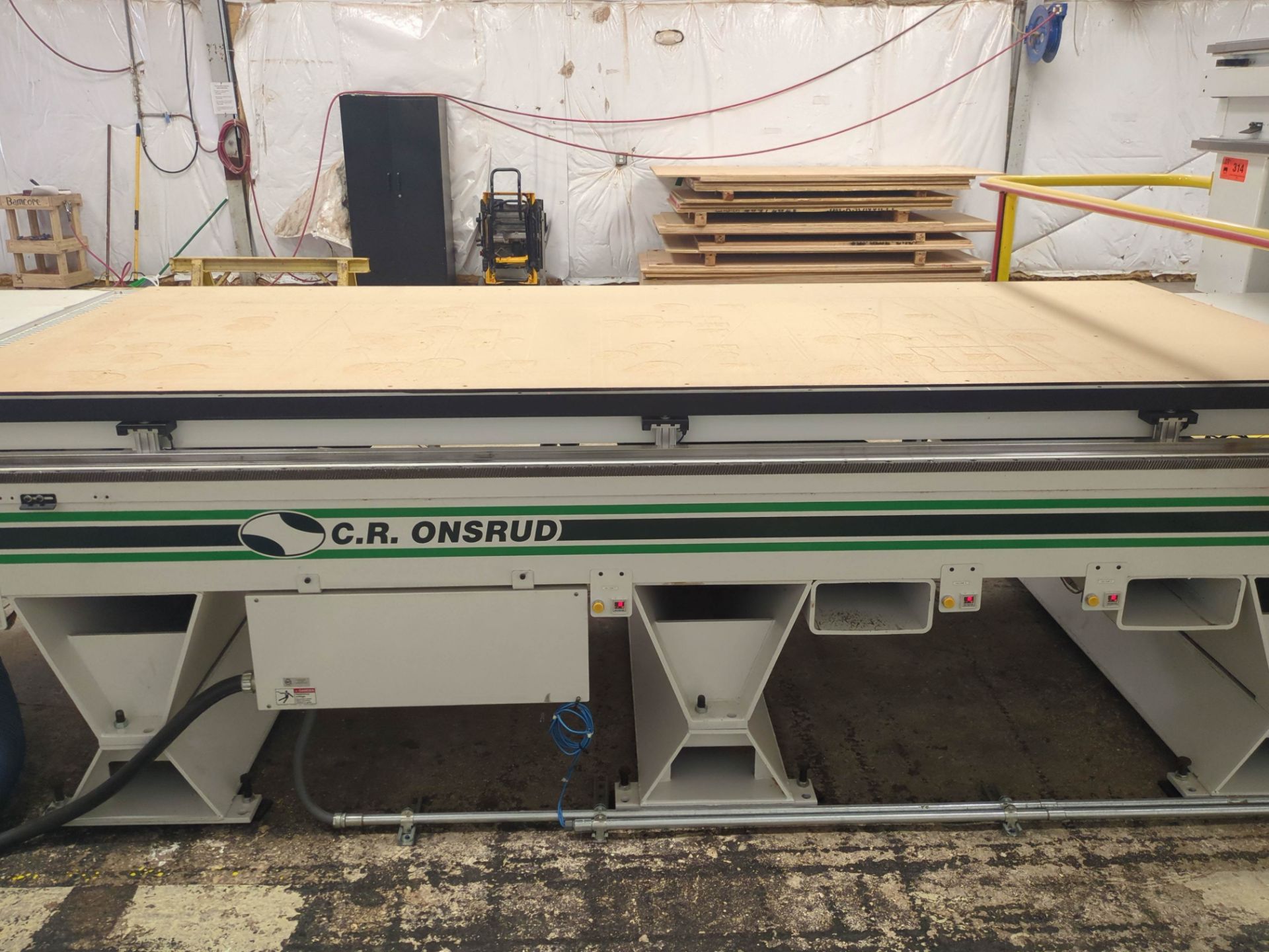 C.R. ONSRUD (2022) 145G18A CNC TABLE ROUTER WITH FANUC PANEL IH PRO CNC ...