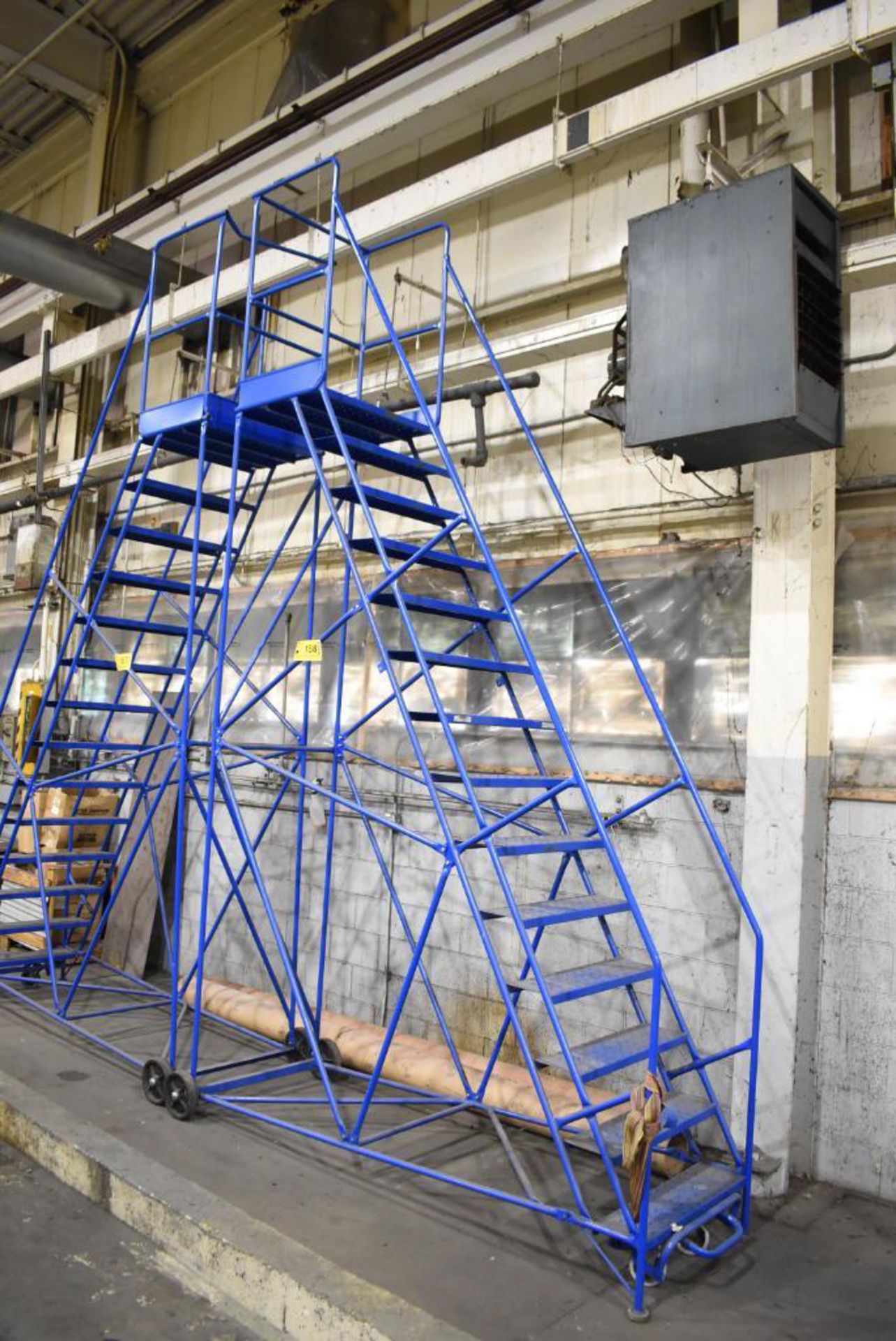 Body Shop Ladder SHOP STEP LADDER