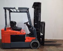 TOYOTA (2012) 7FBEU20 4,000 LB. CAPACITY 36V 3-WHEEL ELECTRIC FORKLIFT WITH 198” MAX. LIFT HEIGHT,