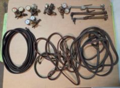 LOT/ OXY-ACETYLENE TORCHES, HOSES & VALVES [UNIT SHOP-6]