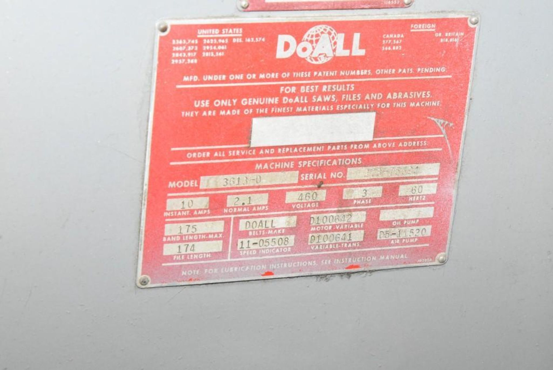 { Choice of lots: 1295, 1296 } DOALL 3613-O VERTICAL BANDSAW WITH 36 ...