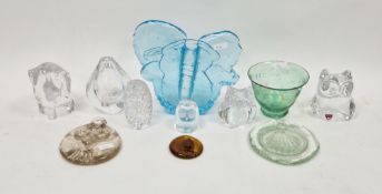 Amanda Brisbane (1964-2016) pale blue tinted butterfly vase, etched signature to one wing, 17.5cm