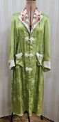 Dressing gown in the Chinese-style with embroidered lapels, flower frog fastening, embroidered cuffs