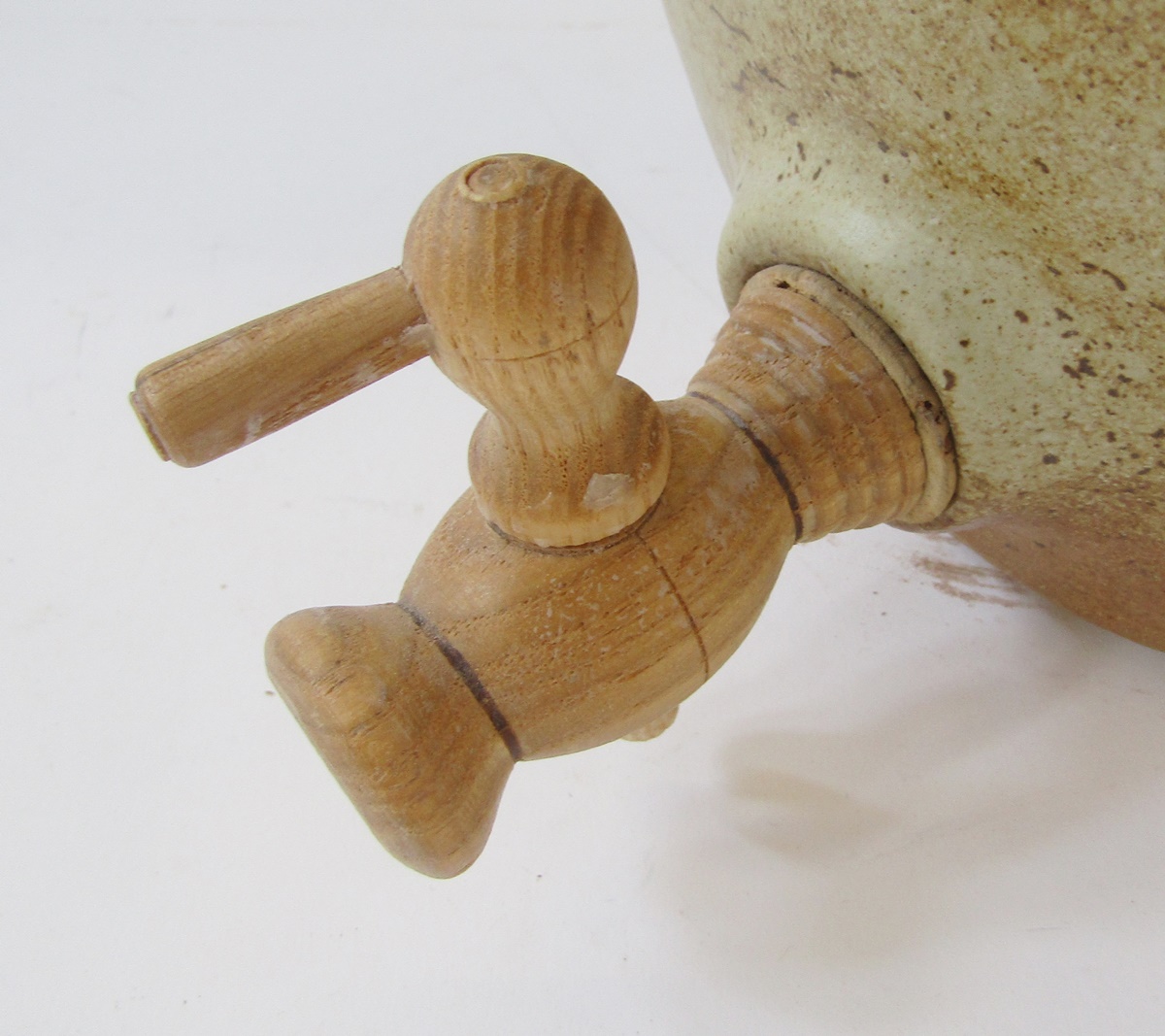 Ray Finch (1914-2012) for Winchcombe stoneware cider flagon, shouldered with curved handle, - Image 2 of 4