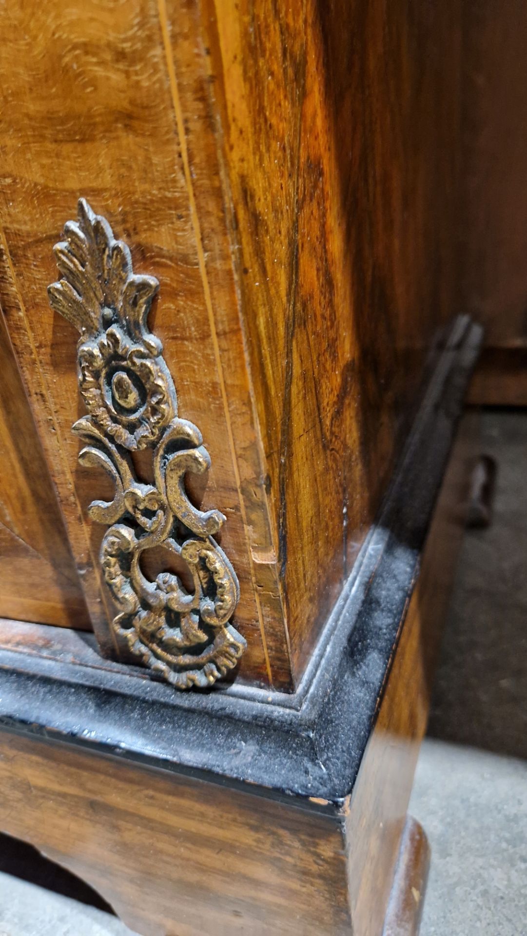 Victorian walnut and ebonised pier cabinet, the rectangular top with ebonised thumb moulded edge, - Image 16 of 28