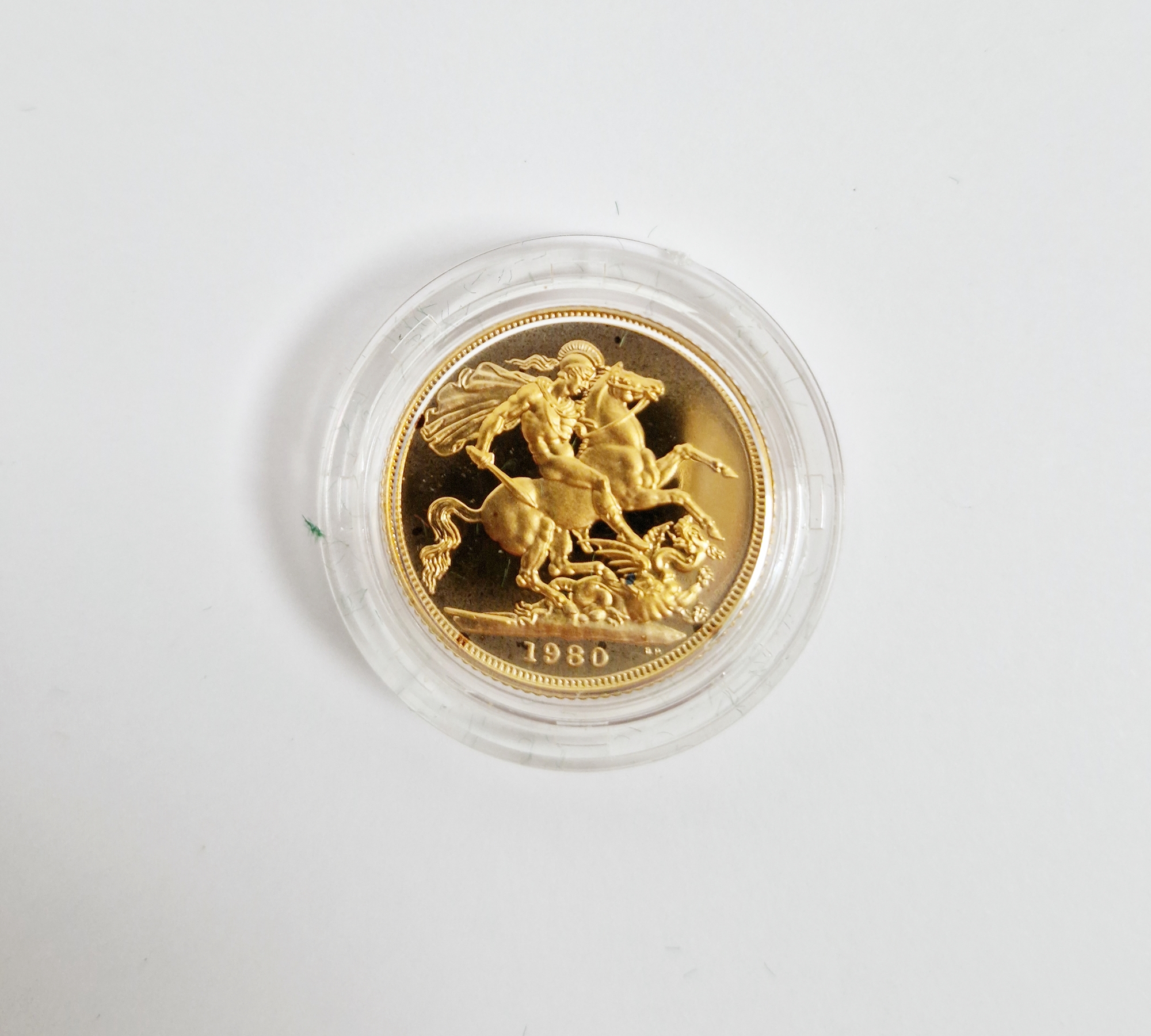 Elizabeth II Royal Mint gold 1980 sovereign in proof case - Image 2 of 2